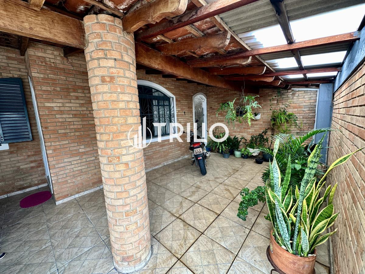 Casa com 2 quartos, 208m², à venda em Campinas, Jardim García - Trilio Imóveis